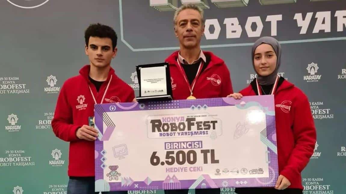 Konya ROBOFEST Robot Yarışmasına Katıldık
